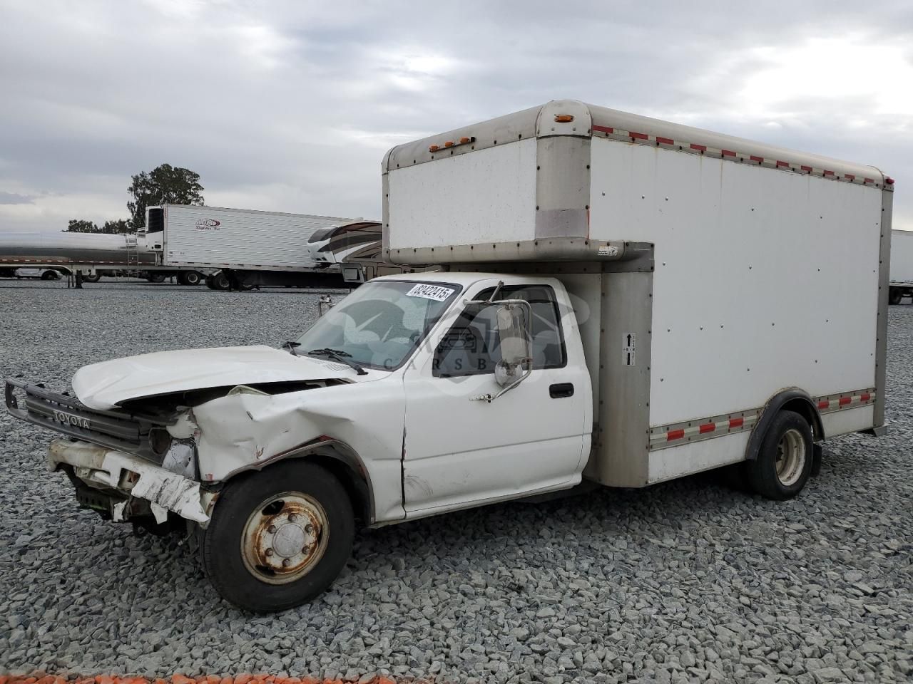 Toyota Hilux CAB CHASSIS SUPER LONG WHEELBASE 3.0L 6 1990
