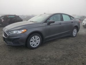 Ford Fusion S 2.5L 4 2020