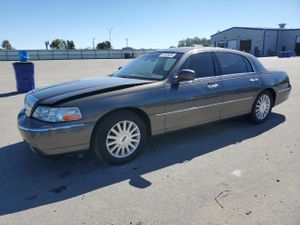Lincoln Town Car SIGNATURE 4.6L 8 2003