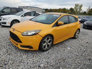 Ford Focus ST 2.0L 4 2013