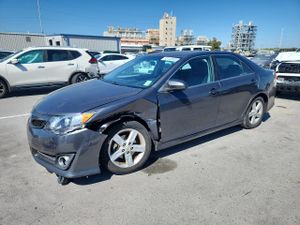 Toyota Camry BASE 2.5L 4 2012
