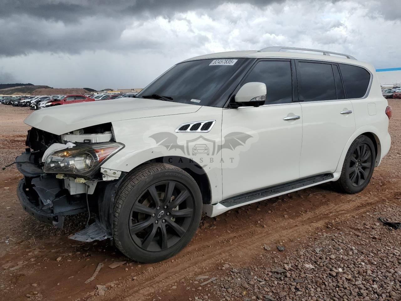 Infiniti QX80 5.6L 8 2014