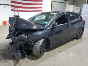 Ford Focus ST 2.0L 4 2014