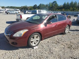 Nissan Altima SR 3.5L 6 2011