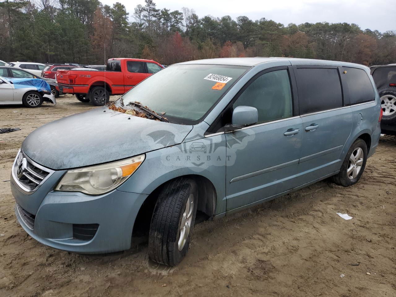 Volkswagen Routan SE 3.8L  6 2010