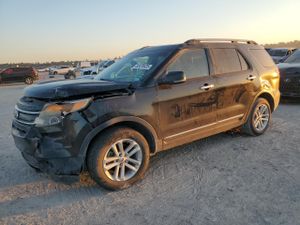 Ford Explorer LIMITED 3.5L 6 2013