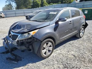 Kia Sportage LX 2.4L 4 2011
