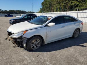 Hyundai Sonata GLS 2.4L 4 2013