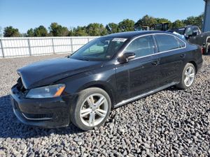 Volkswagen Passat SE 2 L 4 2015
