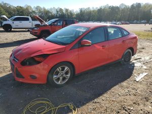 Ford Focus SE 2.0L 4 2013