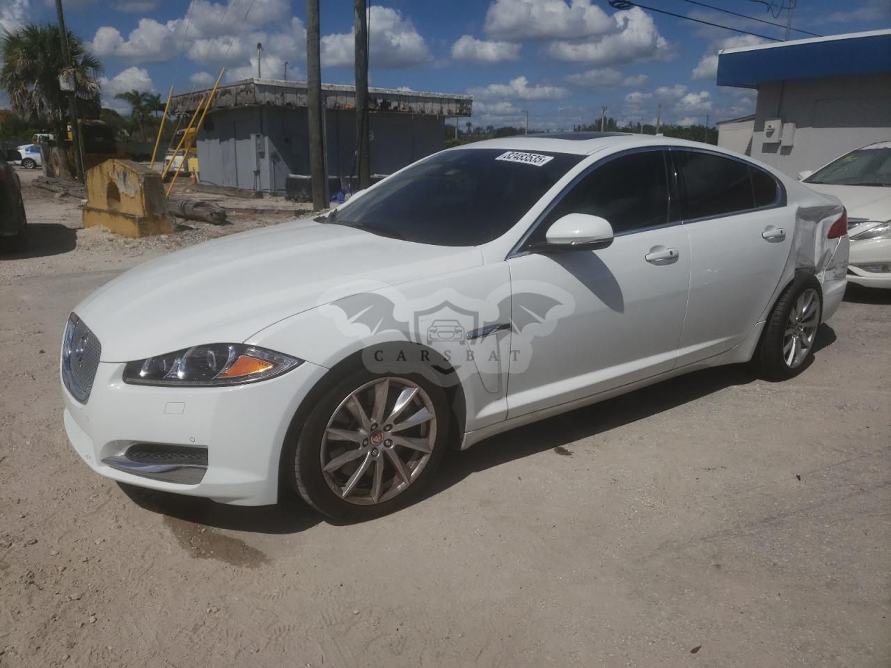 Jaguar XF 2.0T PREMIUM 2.0L 4 2015