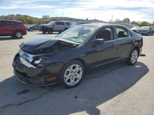 Ford Fusion SE 2.5L 4 2010