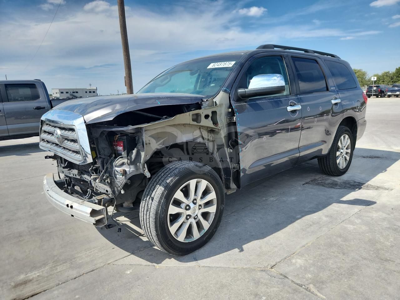 Toyota Sequoia LIMITED 5.7L 8 2011