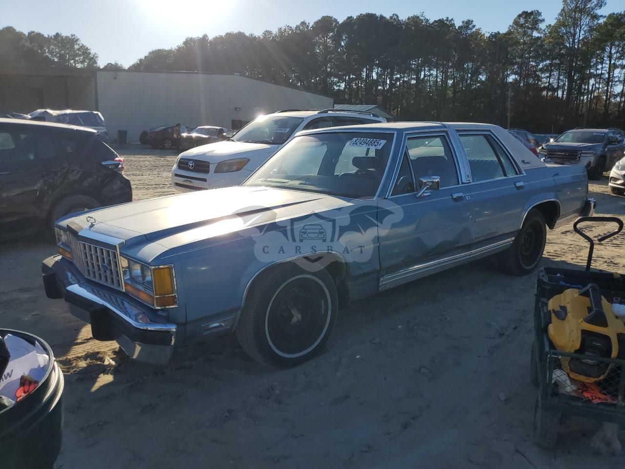 Ford LTD CROWN VICTORIA 5.0L 8 1983