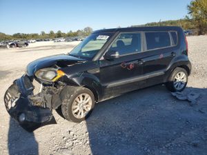 Kia Soul + 2.0L 4 2013