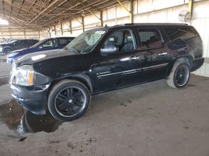 GMC Yukon DENALI 6.2L 8 2008