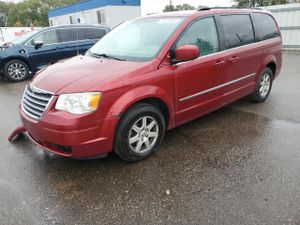 Chrysler Town & Country TOURING 3.8L 6 2010