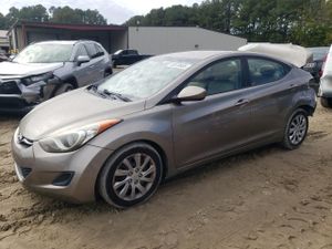 Hyundai Elantra GLS 1.8L 4 2012
