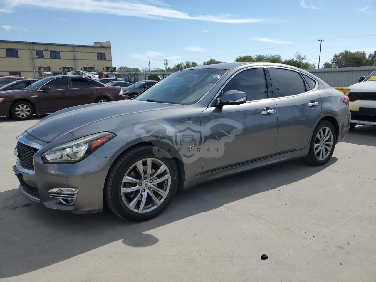 Infiniti Q70 3.7 3.7L 6 2015