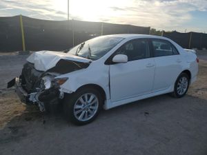 Toyota Corolla BASE 1.8L 4 2010