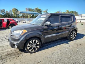 Kia Soul + 2.0L 4 2013