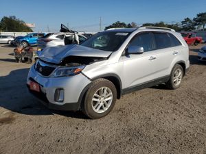 Kia Sorento LX 2.4L 4 2014