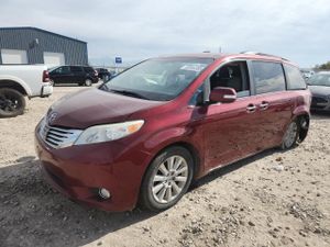 Toyota Sienna XLE 3.5L 6 2014