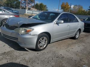 Toyota Camry LE 2.4L 4 2002