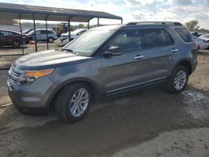 Ford Explorer XLT 3.5L 6 2012