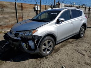 Toyota Rav4 XLE 2.5L 4 2015