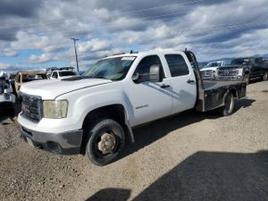 GMC Sierra K3500 6.6L 8 2013
