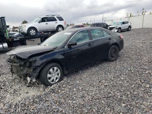 Toyota Camry BASE 2.5L 4 2011
