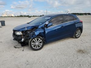 Hyundai Elantra 2.0L 4 2015
