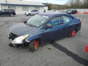 Nissan Versa S 1.6L 4 2015