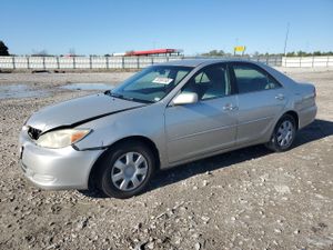 Toyota Camry LE 2.4L 4 2004