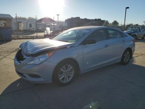 Hyundai Sonata GLS 2.4L 4 2012