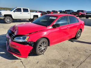 Volkswagen Jetta BASE 2 L 4 2015