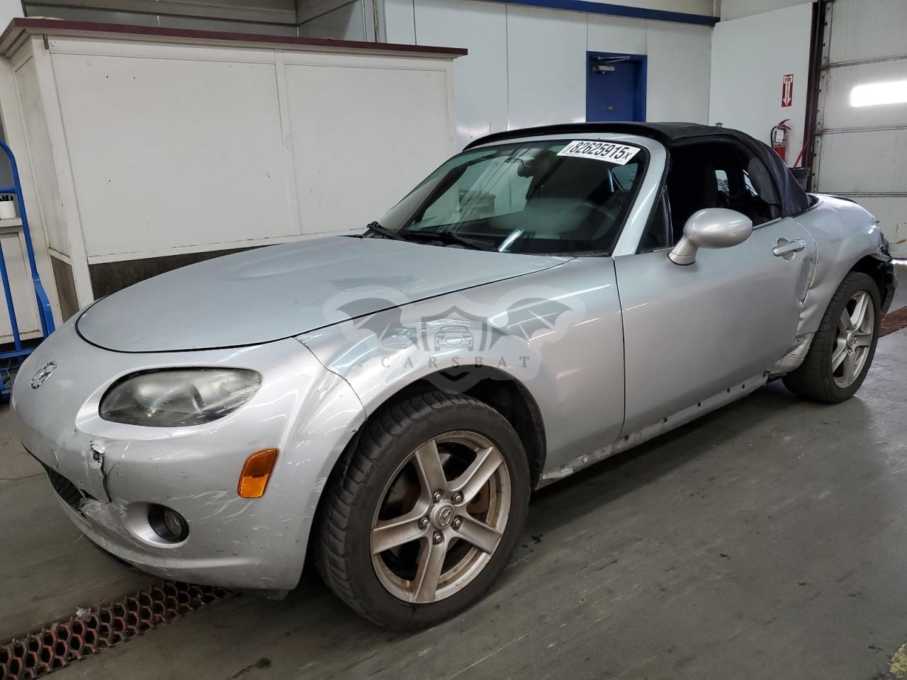 Mazda MX-5 (Miata) 2.0L 4 2006