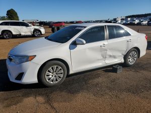 Toyota Camry L 2.5L 4 2013