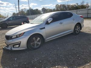 Kia Optima LX 2.4L 4 2015