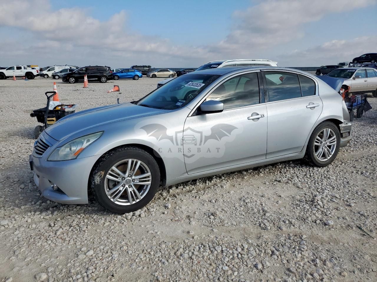 Infiniti G37 BASE 3.7L 6 2013