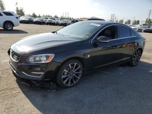 Volvo S60 PREMIER 2.0L 4 2015