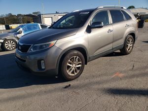 Kia Sorento LX 2.4L 4 2015