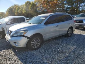 Nissan Pathfinder S 3.5L 6 2014