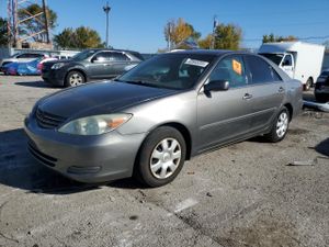 Toyota Camry LE 2.4L 4 2004