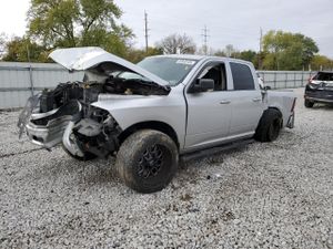 RAM 1500 SLT 5.7L 8 2015