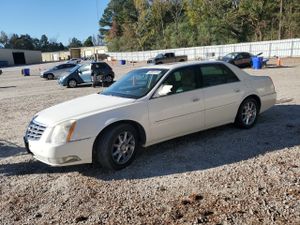 Cadillac DTS LUXURY COLLECTION 4.6L 8 2011