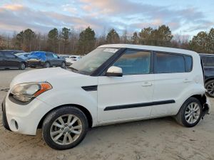 Kia Soul + 2.0L 4 2012