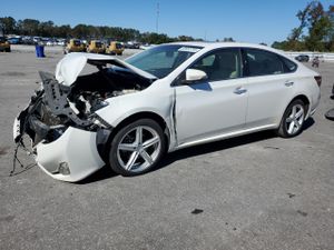 Toyota Avalon BASE 3.5L 6 2013