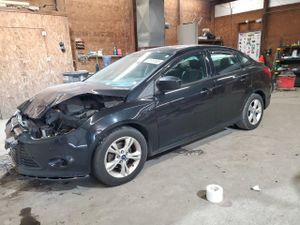Ford Focus SE 2.0L 4 2012
